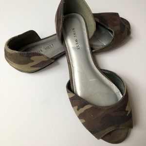 Nine West peep toe camo flats